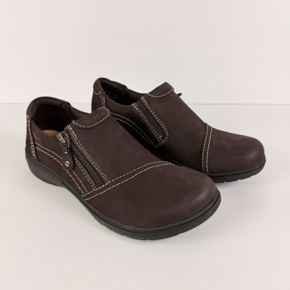 Clarks Shoes - Clarks Carlyle Ray Brown Nubuck Slip On Shoes Womens 9 NWOB Comfort